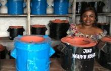 How do cookstove projects generate carbon credits? 